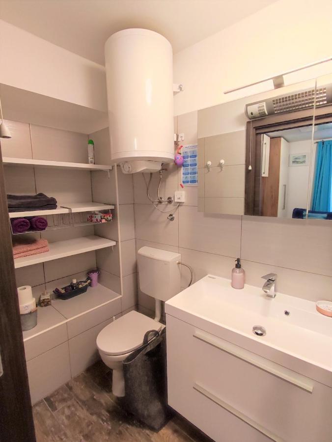 Nono Mario Apartment ไพราน ภายนอก รูปภาพ